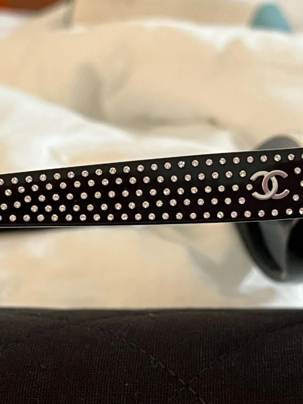 Authentic Chanel A71509 X02569 S4155 Strass Crystal Oval Sunglasses